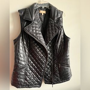 TALBOTS black shiny quilted zip vest